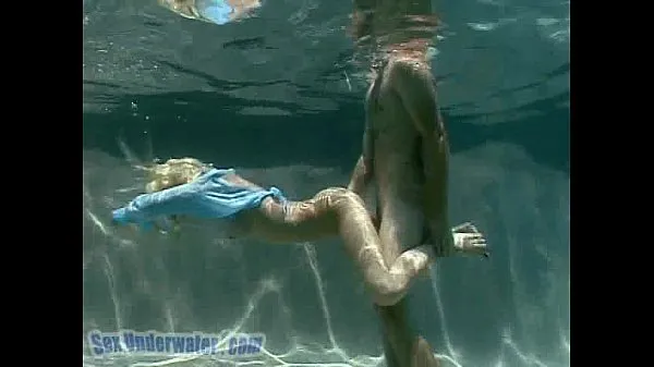 Νέες Madison Scott is a Screamer... Underwater! (1/2 ταινίες