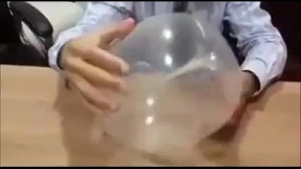 ताज़ा How to make an ass with a condom from the gas station कुल फ़िल्में