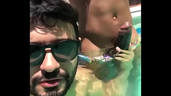 Fresh MARCOS GOIANO - SUCKING A BIG DICK IN THE POOL total Movies