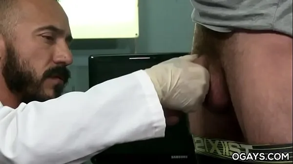 إجمالي Homo doctor fucks with his patient أفلام جديدة