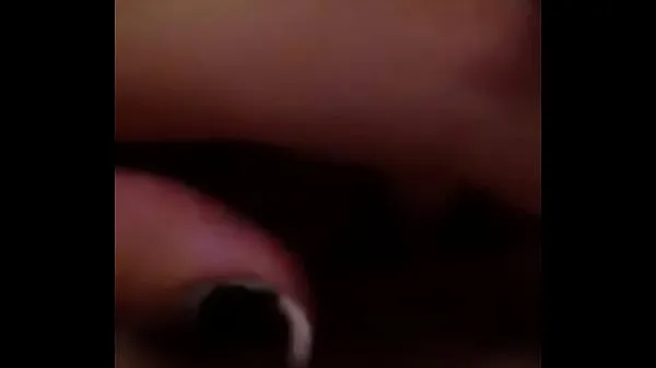 Celkový počet nových filmov: My tits and ass, 18 years. I love touching my pussy