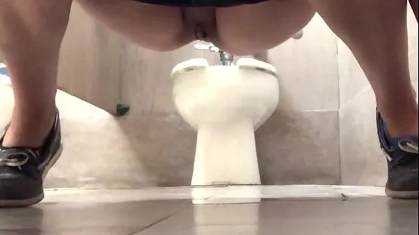 Fresh little piss princess plays her pee games at work total Movies