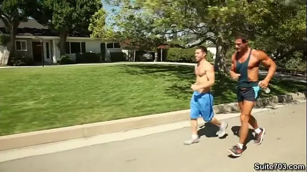 Ferske Alex Cox & Trstan Jaxx get hot after a nice Jog filmer totalt