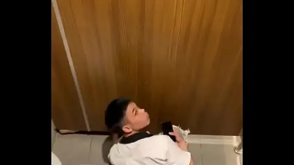 Phim mới Filming the sneaking in the toilet tổng số