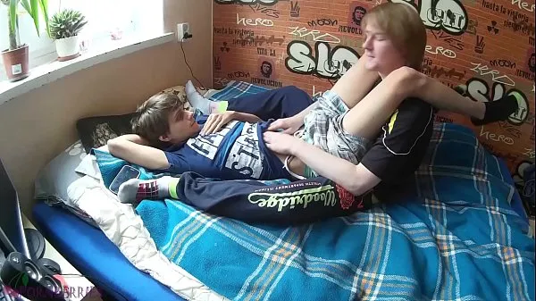 Fresh Two young friends doing gay acts that turned into a cumshot total Movies