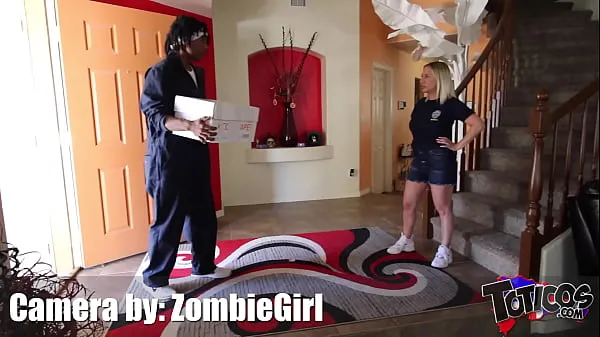 Fresh Angry blonde white wife Karen (Quinn Waters) fucking her clumsy black handyman (Shimmy Cash) on theshimmyshow episode 57 total Movies