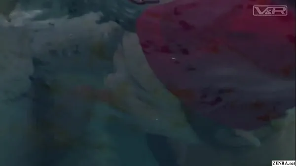 총 영화 Japanese students give swim coach underwater blowjob 신선