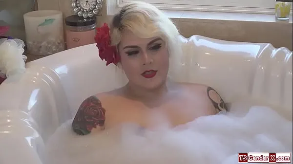 Νέες Trans stepmom Isabella Sorrenti anal fucks stepson ταινίες