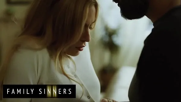 Skupno svežih Rough Sex Between Stepsiblings Blonde Babe (Aiden Ashley, Tommy Pistol) - Family Sinners filmov