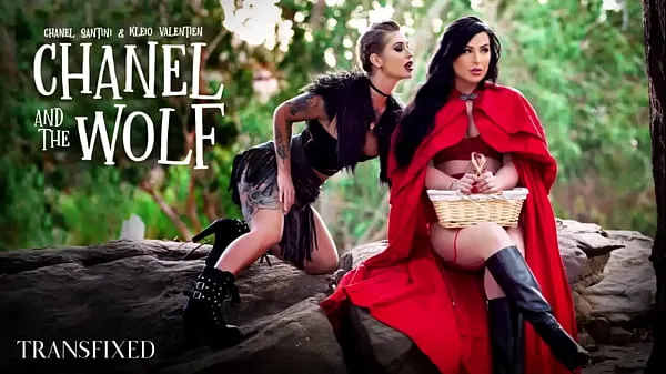 Nouveaux Chanel et le loup Chanel Santini, Kleio Valentien films au total