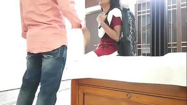 Total de Indian Real Desi Student Teacher Vídeo de sexo em hindi filmes recentes