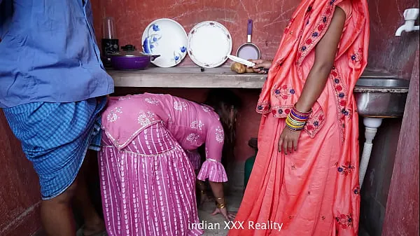 Ferske Indian step Family in Kitchen XXX in hindi filmer totalt