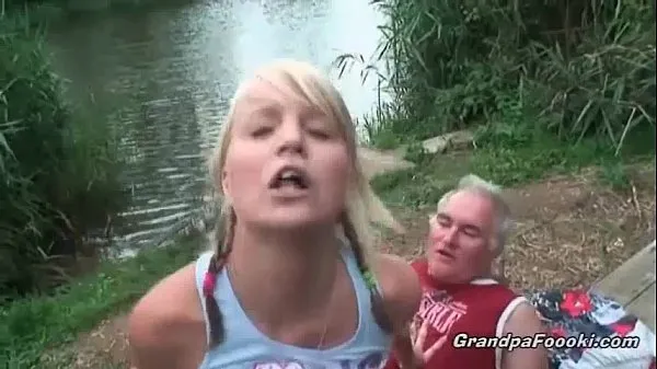 Celkový počet nových filmů: Gorgeous blonde rides dick on the river shore